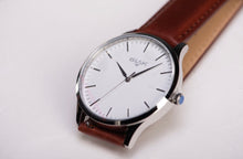 Load image into Gallery viewer, The Iconic British Tan and Silver