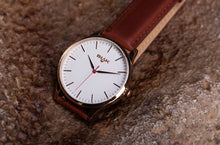 Load image into Gallery viewer, The Iconic British Tan and Gold